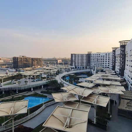 Axxodia- Duplex Porto New Cairoアパートホテル エクステリア 写真